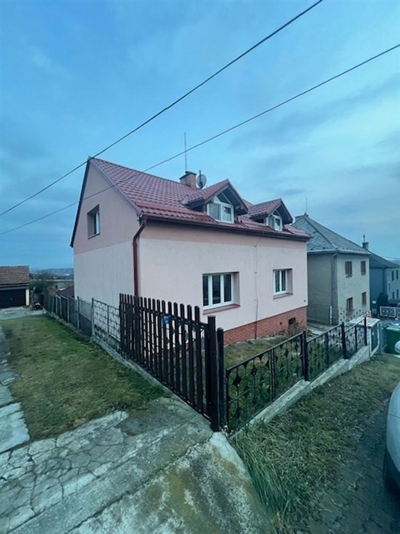 Ostrava Samostatný 6+2